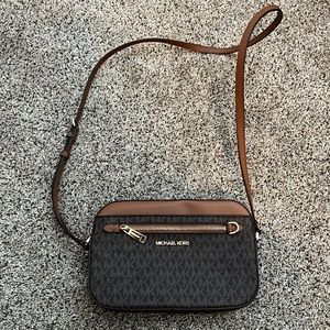Michael Kors Jet Set Large Logo Crossbody Bag - Brown